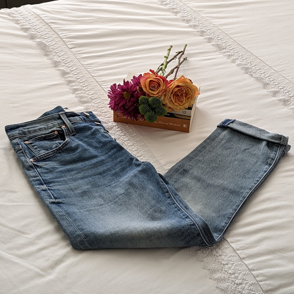 Mother High Waisted Hiker Hover Jean, Size 28, Light Blue Wash Distressed
